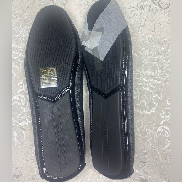 Michael Kors flats - Picture 4 of 7